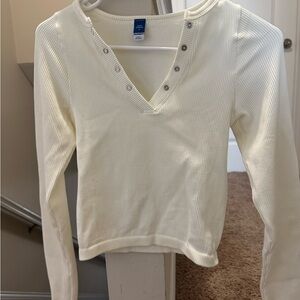 Old Navy Cream Seamless Long Sleeve V-Neck Snap-Trim Top